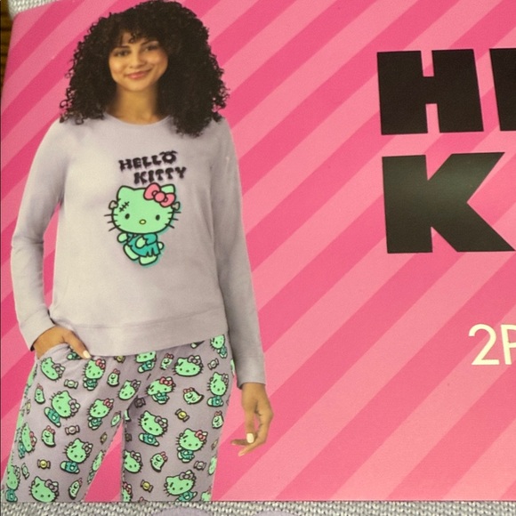 Sanrio | Intimates & Sleepwear | Hello Kitty 2 Piece Pajama Set Nwt ...